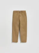 Spodnie i spodenki dla chłopców - Reserved - Bawełniane spodnie chino - beżowy - miniaturka - grafika 1