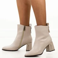 Botki damskie - Beżowe skórzane botki damskie na słupku Vinceza 66812 - miniaturka - grafika 1