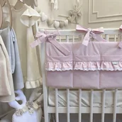 Organizery na łóżeczko - ORGANIZER Z FALBANKĄ I KORONKĄ PUDROWY RÓŻ - miniaturka - grafika 1