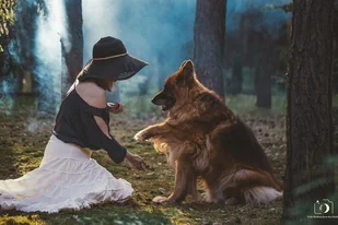 Sesja fotograficzna z pupilem - Czasopisma - miniaturka - grafika 1