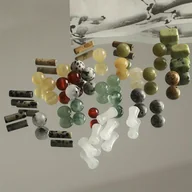 Inne - TEMU Zestaw Akcesoriów DIY z 16 Koralikami Ceramicznymi w Odcieniu Jasnozielonym, Włączając Ryż i Łzy, do Tworzenia Bransoletek, Naszyjników i - miniaturka - grafika 1