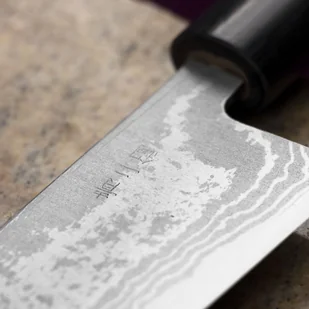 Kanetsune Zen-Bokashi Ao/ir Santoku 16,5 - Noże kuchenne - miniaturka - grafika 2