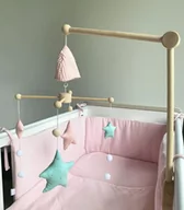Karuzele dla niemowląt - Muzpony - Karuzela do łółżeczka z obrotową pozytywką, Gwiazdki - pink/masala - miniaturka - grafika 1