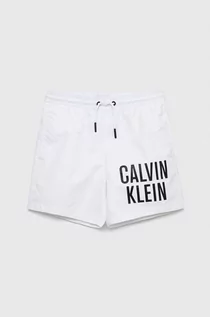 Spodnie i spodenki dla chłopców - Calvin Klein Jeans szorty kąpielowe dziecięce kolor biały - grafika 1