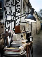 Lampy stojące - Lampa biurkowa na ruchomym ramieniu Arki - czarna metalowa - miniaturka - grafika 1