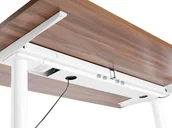 Oprawy, klosze i abażury - BELIANI Organizer do kabli pod biurko regulowane elektrycznie metalowy biały 92 x 14 cm maskownica do kabli - miniaturka - grafika 1