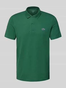 Koszulka polo o kroju regular fit z naszywką z logo - Koszulki męskie - miniaturka - grafika 1