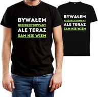 Koszulki męskie - T-SHIRT MĘSKI NA PREZENT Z NADRUKIEM ŚMIESZNA KOSZULKA CZARNA R-XS A406 - miniaturka - grafika 1