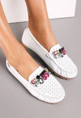 Mokasyny damskie - Białe Mokasyny z Przeszyciami i Ozdobą z Cyrkonii Olini - miniaturka - grafika 1