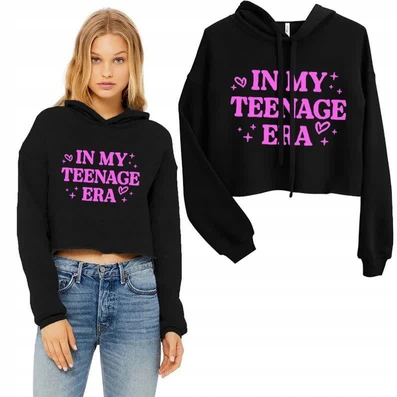 BLUZA DRESOWA Damska Krótka Czarna Z Kapturem IN MY TEENAGE ERA Wzory - L