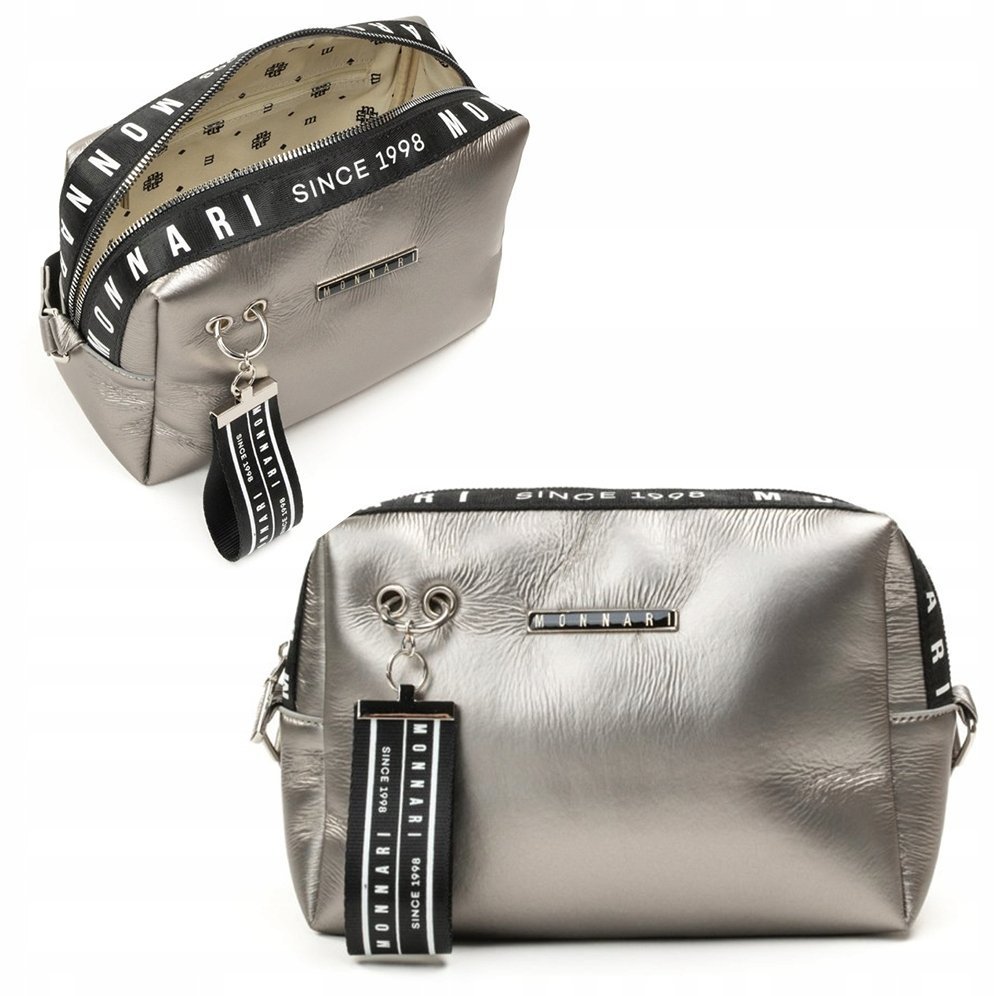 SPORTOWA TOREBKA LISTONOSZKA MONNARI srebrna Pojemna