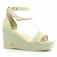 Sandały damskie - Beżowe skórzane sandały CARINII - Carinii - miniaturka - grafika 1