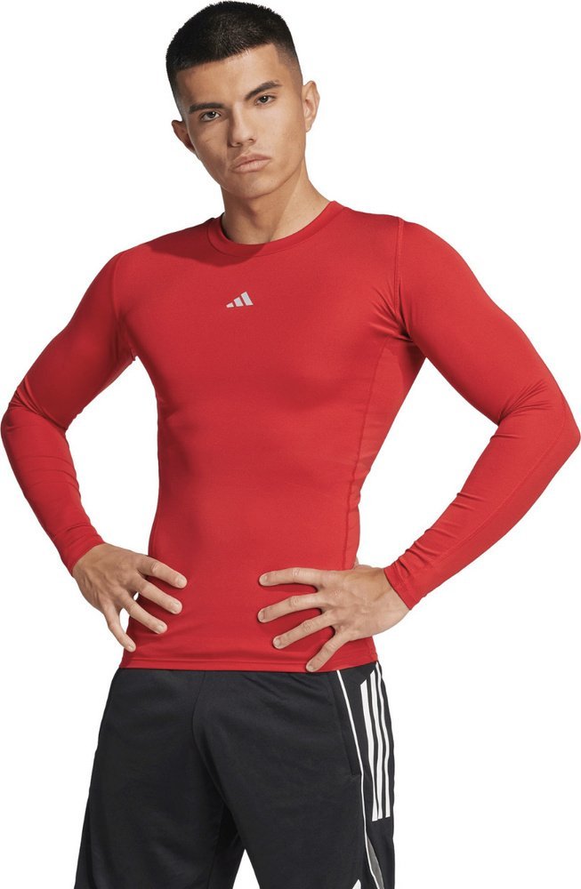 Adidas Koszulka męska adidas Techfit Long Sleeve Tee czerwona JP2926 2XL