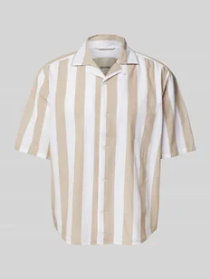 Koszula casualowa o kroju relaxed fit z kołnierzykiem typu resort model ‘TES’ - Koszule męskie - miniaturka - grafika 1