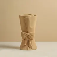 Wazony i flakony - Nowoczesny i wyjątkowy dekoracyjny 24-centymetrowy wazon ceramiczny w kolorze morelowo-żółtym do domu, salonu, na stół, prezent dla kobiet i dziewczą - miniaturka - grafika 1