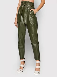 Spodnie damskie - Custommade Spodnie skórzane Pinja 213418505 Zielony Regular Fit - grafika 1
