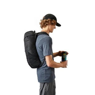 Plecak trekkingowy Gregory Arrio 18 - flame black - Plecaki - miniaturka - grafika 6