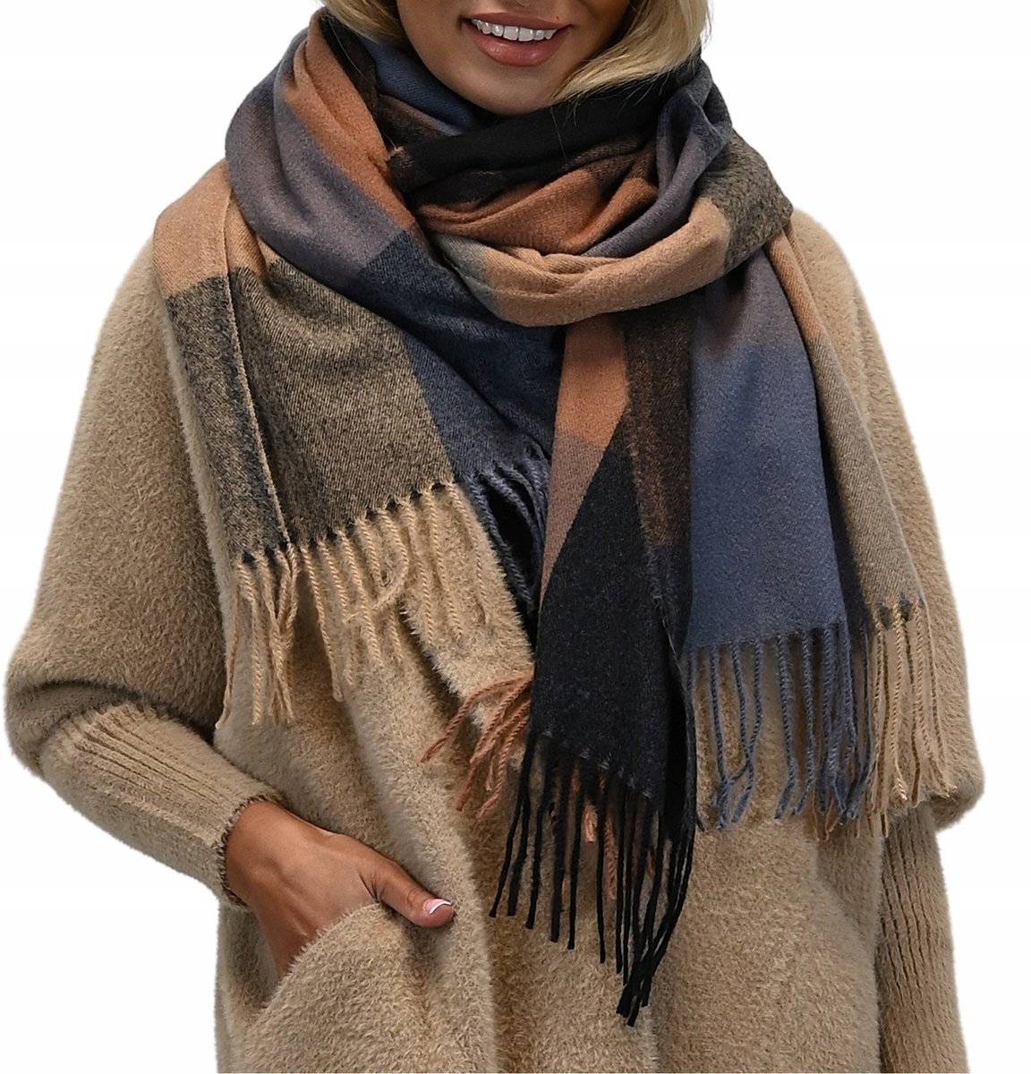 Damski szalik w kratę Chusta SZAL frędzle wz5