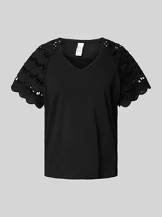 T-shirt o kroju regular fit z ażurową koronką model ‘BLASY’ - Koszulki i topy damskie - miniaturka - grafika 1