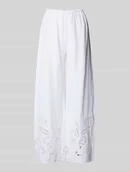 Spodnie damskie - Spodnie szerokie o luźnym kroju z haftem angielskim - miniaturka - grafika 1