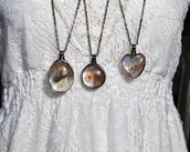 Naszyjniki - Pamiątka, sierść psa, kota w naszyjniku - miniaturka - grafika 1