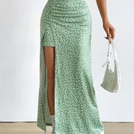 Spódnice - TEMU Spódnica damska wiosenno-letnia z rozkloszowanym dołem i rozcięciem, idealna na wakacje i urlopy, w kwiatowy wzór - miniaturka - grafika 1