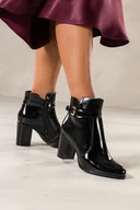 Botki damskie - Czarne botki damskie lakierowane Sergio Leone na słupku ozdobny pasek ze złotą klamrą YG675 - miniaturka - grafika 1