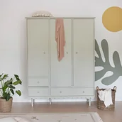 Szafy i szafki dla dzieci - Szafa trzydrzwiowa oliwka babushka - miniaturka - grafika 1