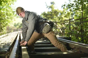 Helikon - Lekka kurtka Windrunner - Tiger Stripe - KU-WDR-NL-62 - Odzież taktyczna i umundurowanie - miniaturka - grafika 15