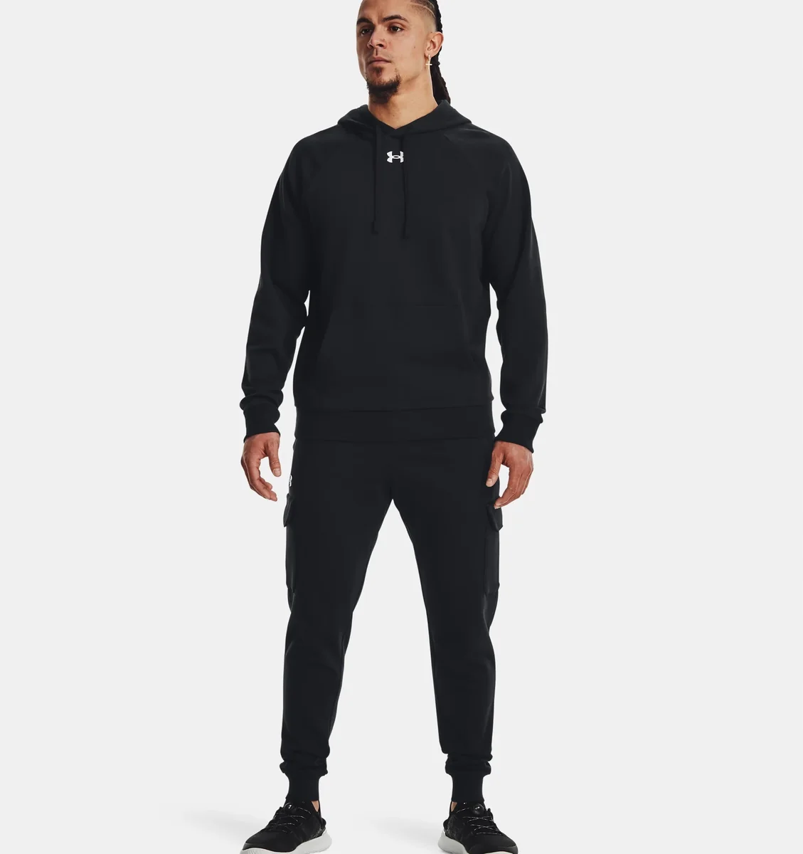 Spodnie dresowe joggery cargo męskie czarne Under Armour Czarny 4XL