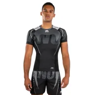 Kimona, stroje i obuwie - Venum Rashguard Krótki Rękaw Short Sleeve Adrenaline Black/Grey - miniaturka - grafika 1