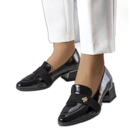 Czółenka - Czarne lakierowane czółenka Vinceza - miniaturka - grafika 1