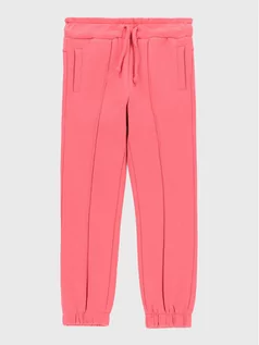 Spodnie i spodenki dla dziewczynek - Coccodrillo Spodnie dresowe ZC2120104EMK Różowy Regular Fit - grafika 1