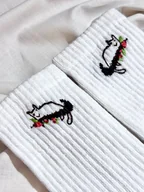 Skarpetki damskie - Białe skarpetki Nike z haftem ręcznym - miniaturka - grafika 1