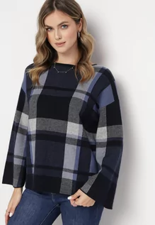 Swetry damskie - Granatowy Klasyczny Sweter w Kratkę z Długimi Luźnymi Rękawami Rafina - grafika 1