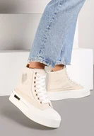 Trampki damskie - Beżowe Futerkowe Trampki na Platformie z Ozdobną Naszywką w Kształcie Serca Aelinna - miniaturka - grafika 1