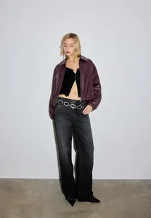 Stradivarius Pikowana bomberka ze sztucznej skóry Wiśniowy XS - Kurtki damskie Stradivarius Pikowana bomberka ze sztucznej skóry Wiśniowy XS - Kurtki damskie - miniaturka - grafika 1