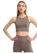 Biustonosze - Drop of Mindfulness Alex Biustonosz sportowy Ribbed Seamless Dusty Bronze damski biustonosz sportowy prążkowany bezszwowy top dla kobiet beżowy biustonosz treningowy, XS-L - miniaturka - grafika 1