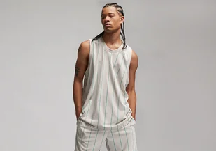 Nike Air Jordan Essentials All Over Printed Jersey Light Orewood Brown - Koszulki męskie - miniaturka - grafika 1