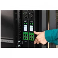 Akcesoria do szaf serwerowych - APC Easy PDUSwitched 1 U 16A 230V 8 C13 - miniaturka - grafika 1