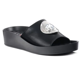 Klapki damskie czarne S.Barski KV51-030 skórzane na platformie z ozdobą-39 - Klapki i japonki damskie - miniaturka - grafika 1