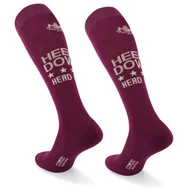 Skarpetki damskie - Letnie wygodne podkolanówki jeździeckie COMODO wiśniowe z napisem rozmiar 35-38 cienkie dla dorosłych bawełniane dla niej - miniaturka - grafika 1