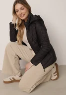 Kurtki damskie - Czarna Przejściowa Kurtka Pikowana z Odpinanym Kapturem Edrelith - miniaturka - grafika 1