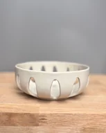 Miski i półmiski - Miska ażurowa - miniaturka - grafika 1