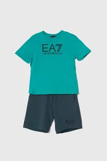 Dresy i komplety dla chłopców - EA7 Emporio Armani komplet bawełniany dziecięcy kolor zielony - grafika 1