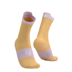 COMPRESSPORT Skarpetki do biegania wysokie PRORACING SOCKS V4 RUN HIGH buff orange/roseateblue - Skarpetki sportowe męskie - miniaturka - grafika 1