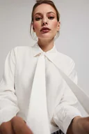 Koszule damskie - Koszula z wiązanym dekoltem-S - miniaturka - grafika 1