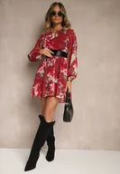 Sukienki - Bordowa Rozkloszowana Sukienka Ozdobiona Kwiatowym Wzorem Zerovia - miniaturka - grafika 1