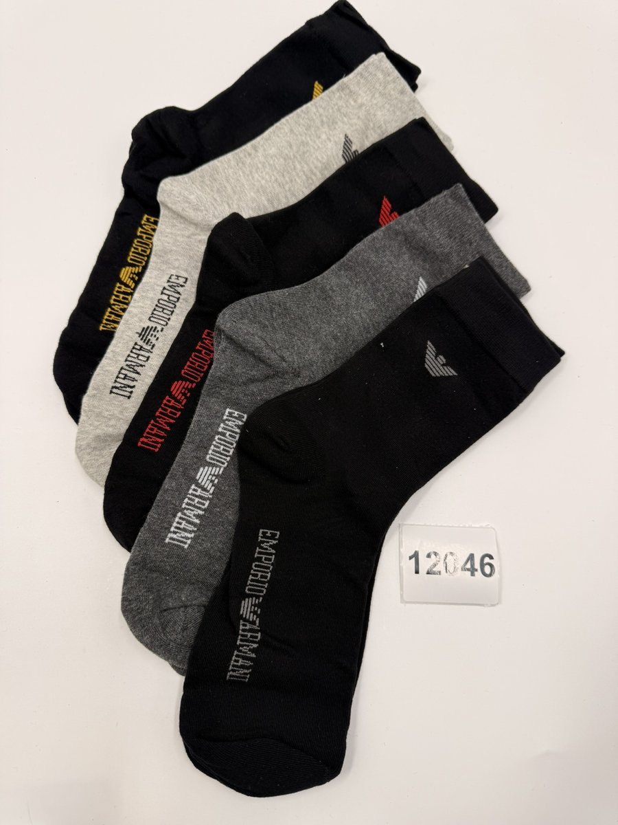 Męskie długie skarpety EMPORIO ARMANI rozmiar 42-46 pięć par (12046w8