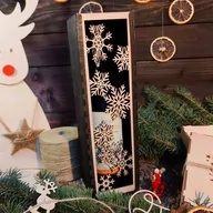 Ozdoby bożonarodzeniowe - Płatki śniegu II - drewniania skrzynka na wino ze świątecznym motywem - miniaturka - grafika 1